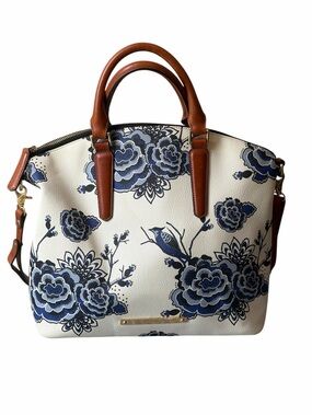 Rare Brahmin Duxbury Satchel in Delft Blue & White Pattern
